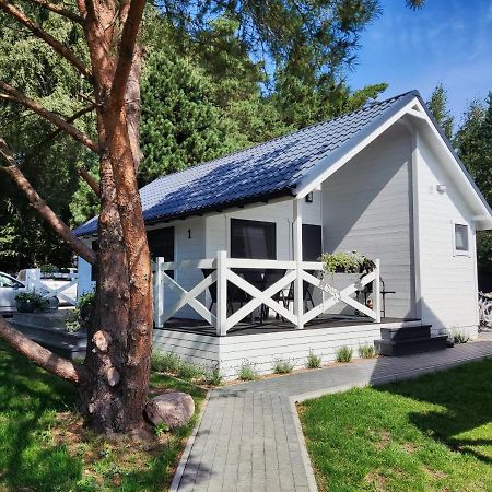 Bialy Szafir Villa Rusinowo  Buitenkant foto