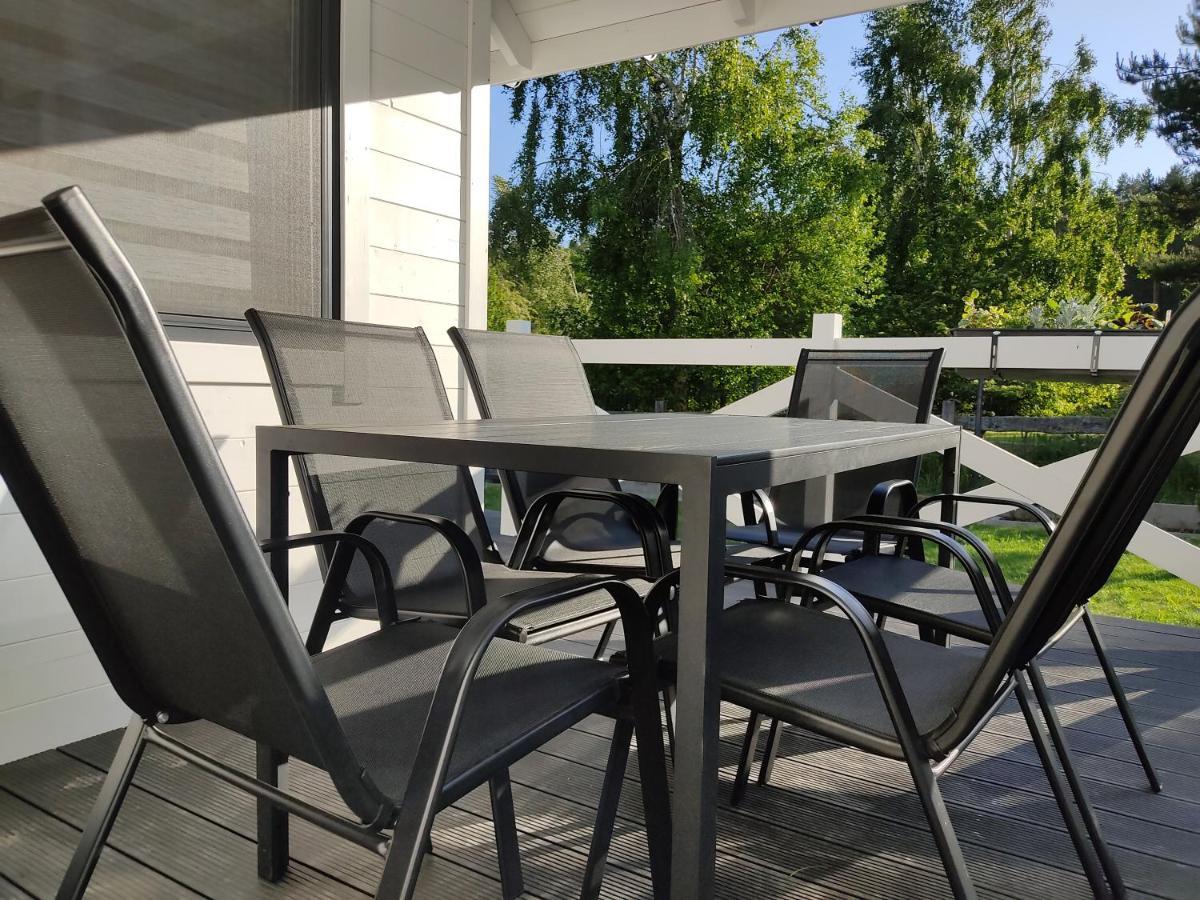 Bialy Szafir Villa Rusinowo  Buitenkant foto