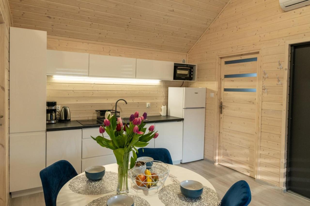 Bialy Szafir Villa Rusinowo  Buitenkant foto
