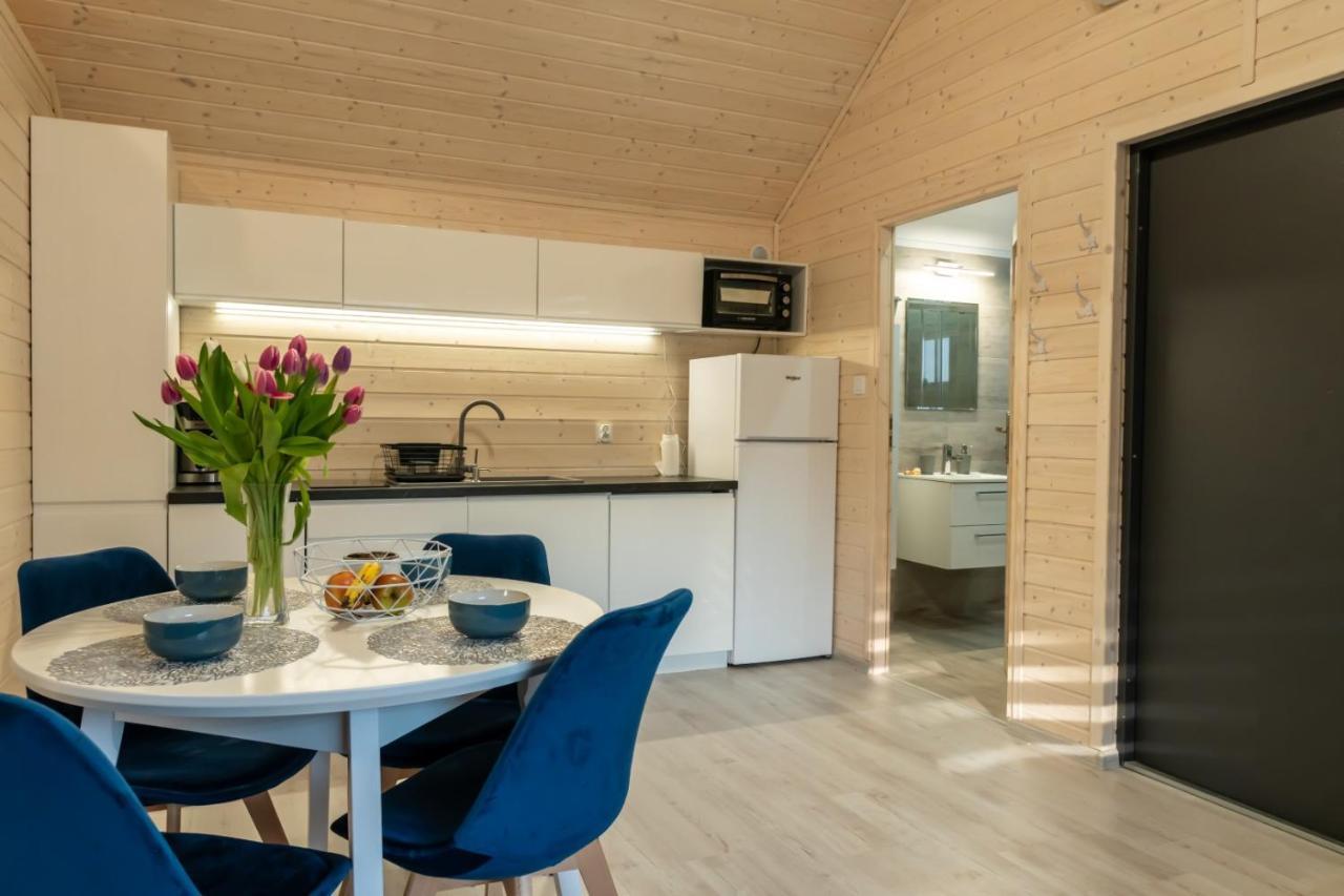 Bialy Szafir Villa Rusinowo  Buitenkant foto
